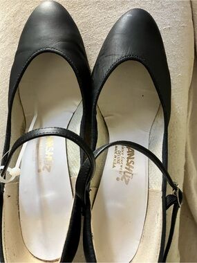 New!  Unworn Danshuz Tap Shoes Size 11